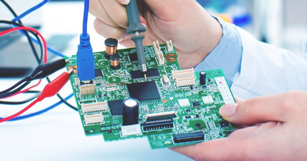 420個。HD64F3048F16V Renesas マイクロコントローラー Renesas製車載マイコンRH850シリーズ 『RH850 Evaluation Platform