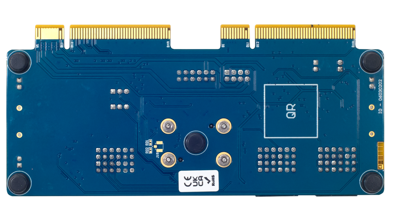 ForgeFPGA™ソケットカード#1 - 底面