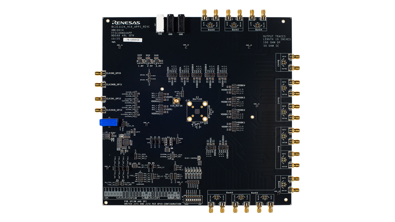 RC31312-EVBボードの表面