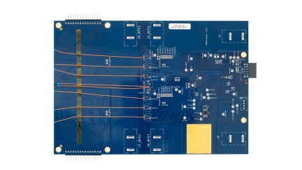 US134-118VBTPKEV1Z ボード - 底面