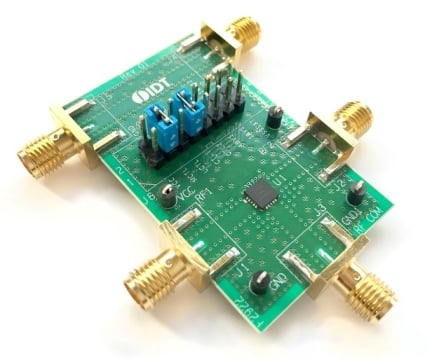F2923 Evaluation Board_perspective